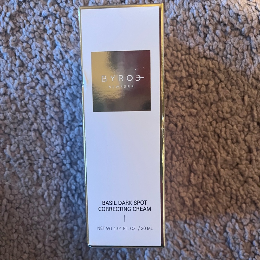 Byroe Basil Dark Spot Correcting Cream - 30 ml